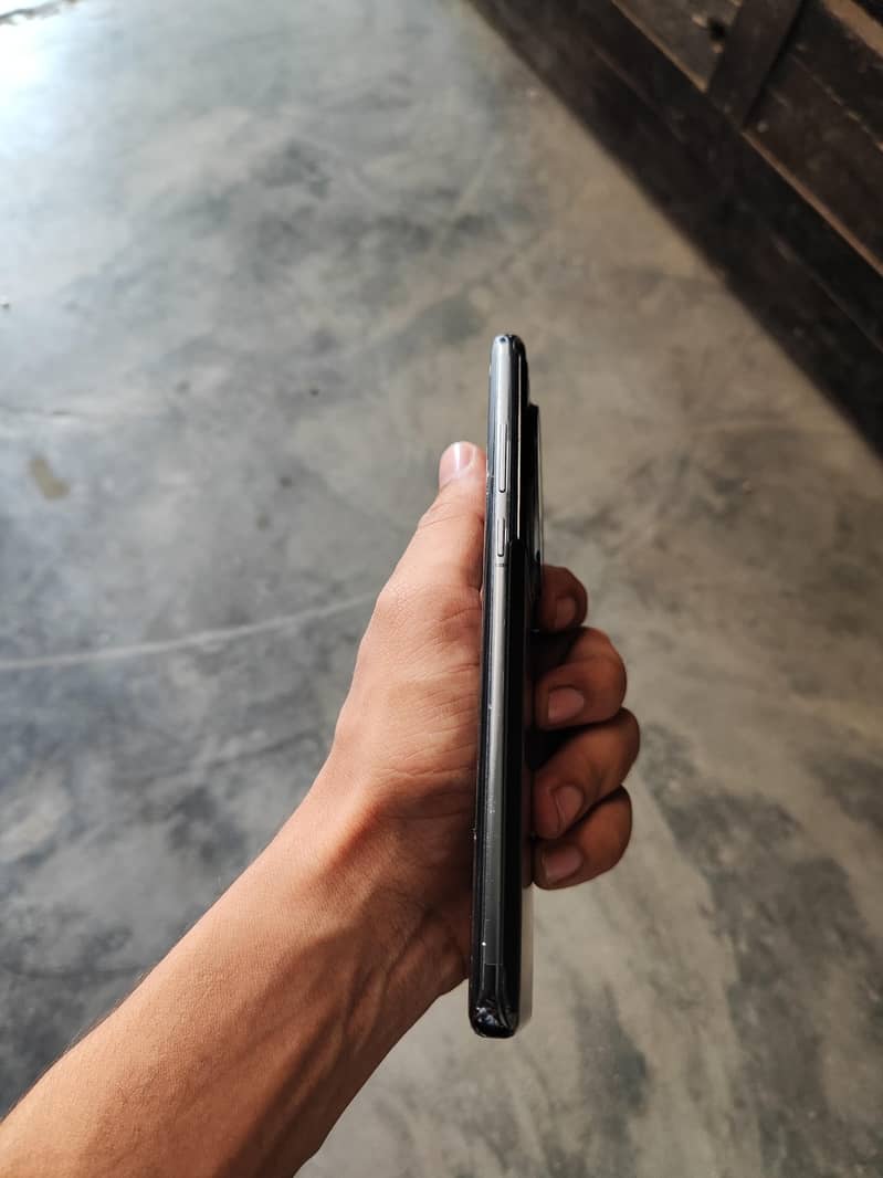 OnePlus 12 4