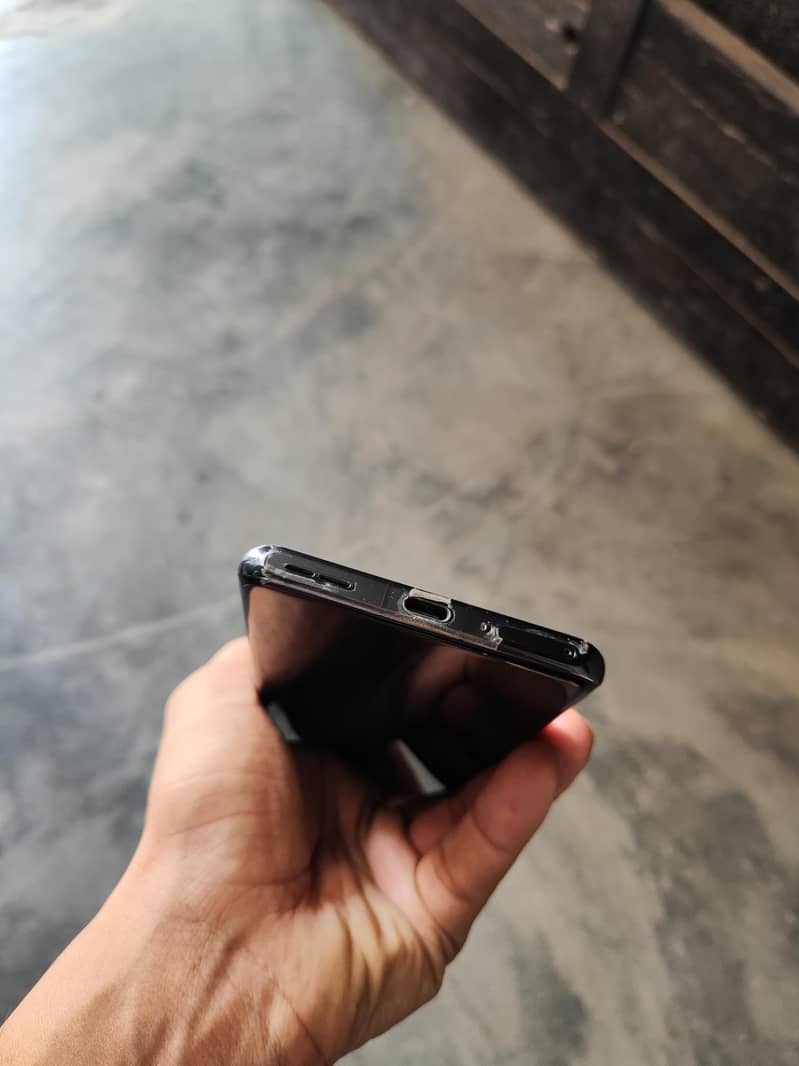 OnePlus 12 6