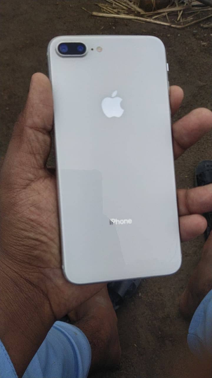 iphone 8 plus 4