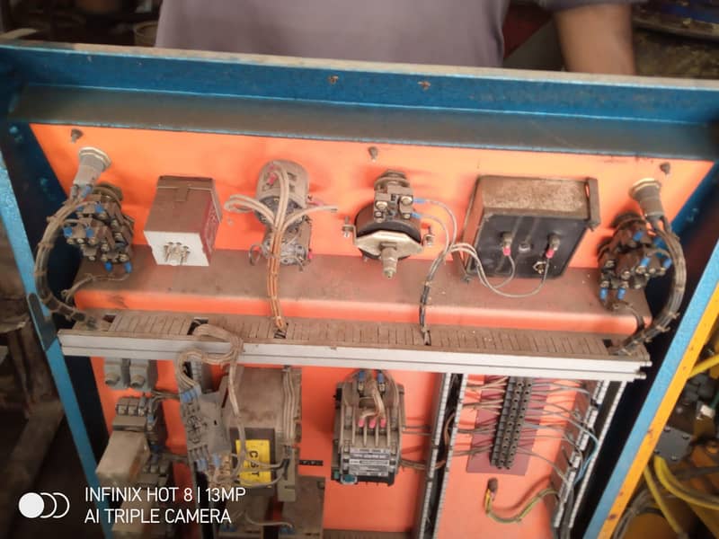 DIE CASTIN MACHINE 3