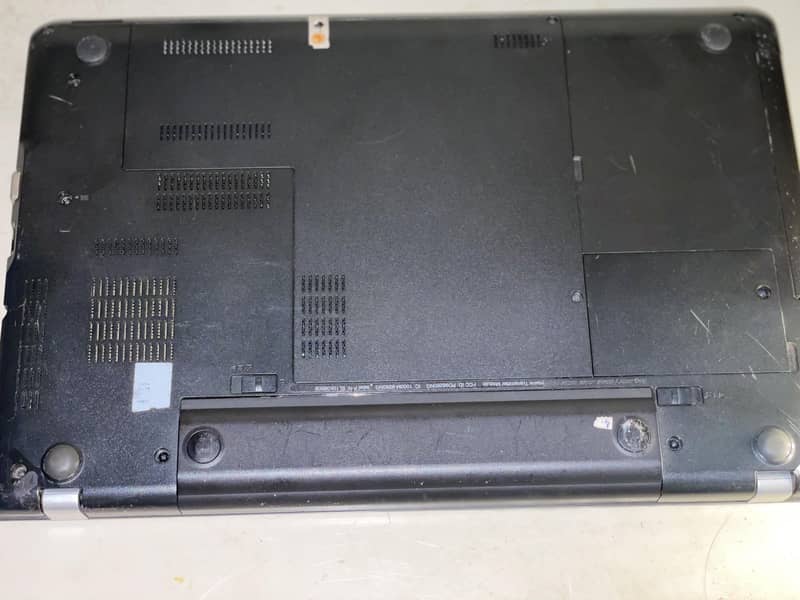 Lenovo E560 1