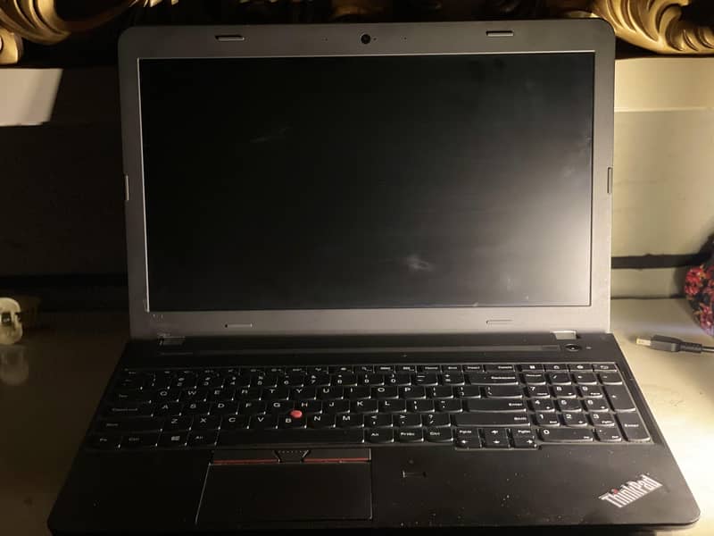 Lenovo E560 8