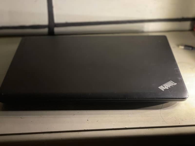 Lenovo E560 9
