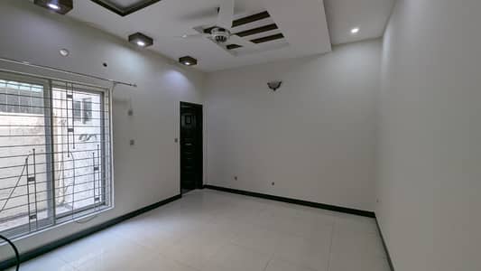 5 Marla Beautiful House For Rent In DHA 9 Town - Near Park And Commercial Market