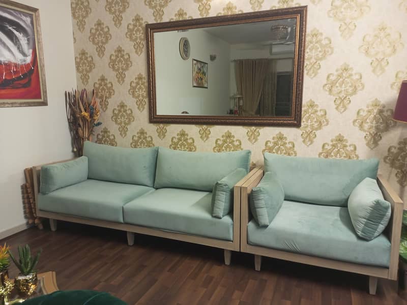 Drawing Room Decuration mirror. 2