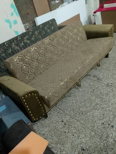 sofa com bed (three in one) dimade in dimond foam,10 years garinty