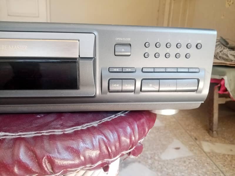Technics SL- PS7   CD player 2