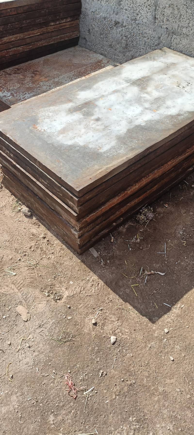 scaffolding material 10