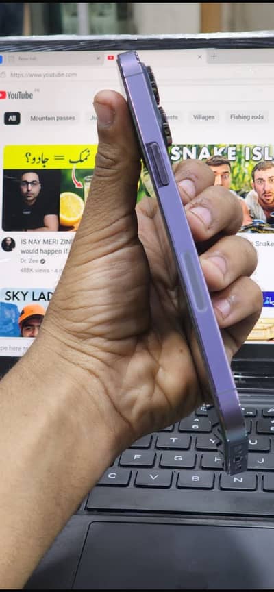 iPhone 14 Pro Max deep purple