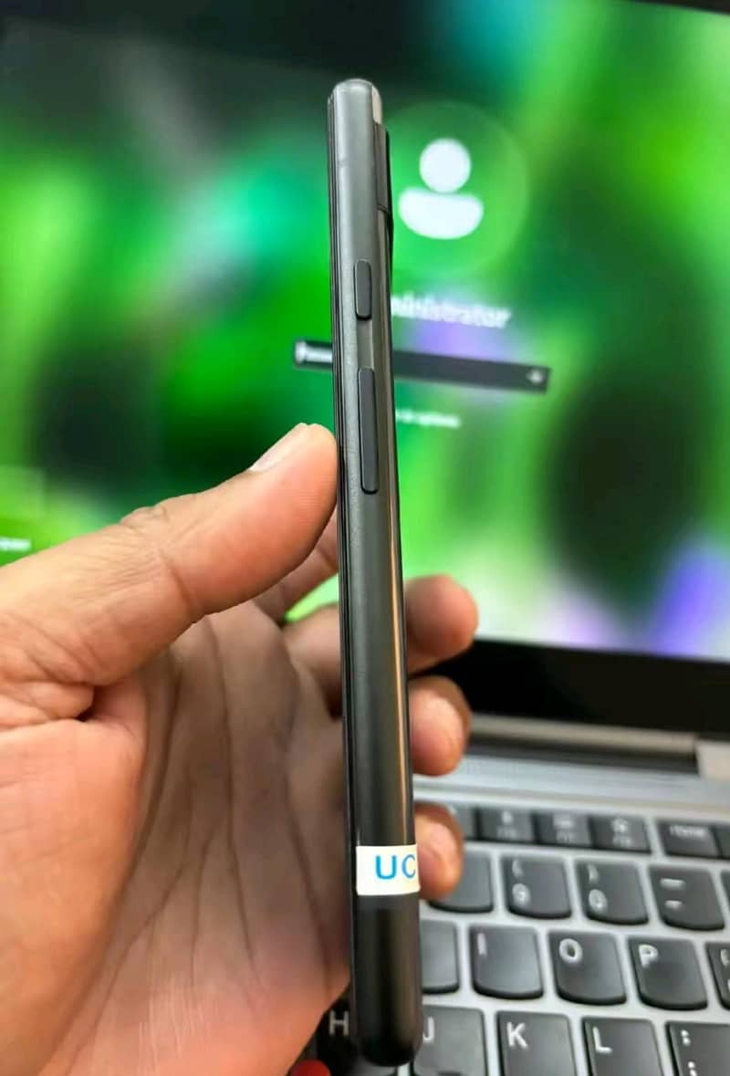Pixel 6a 3