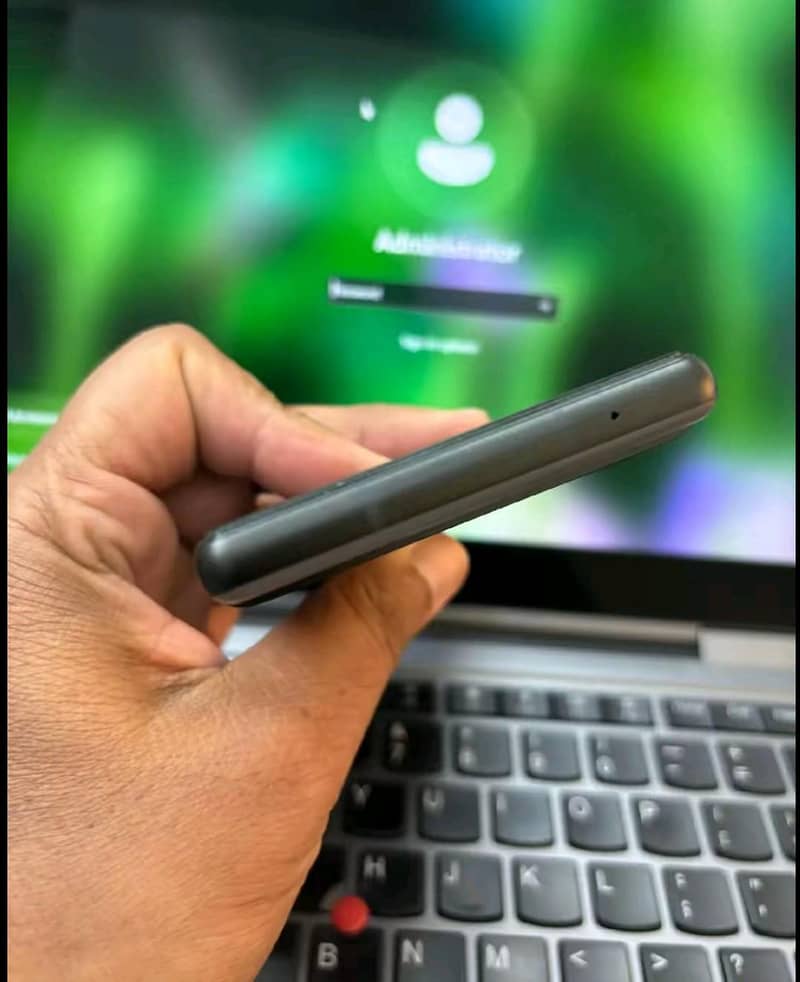 Pixel 6a 4