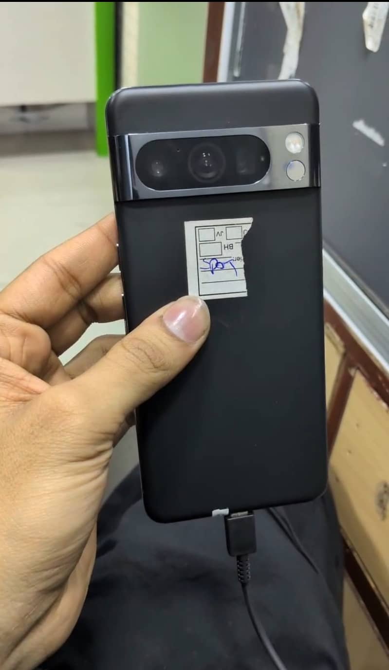 Google Pixel 8 Pro 0