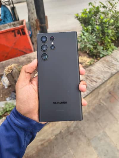 Samsung S22 ultra (12/256)