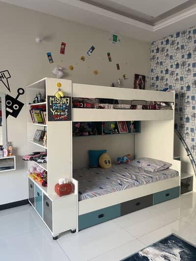Kids Bunk Bed - in brand new condition