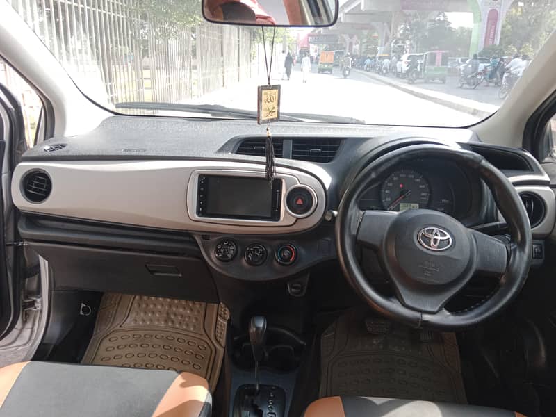 toyota vitz 6