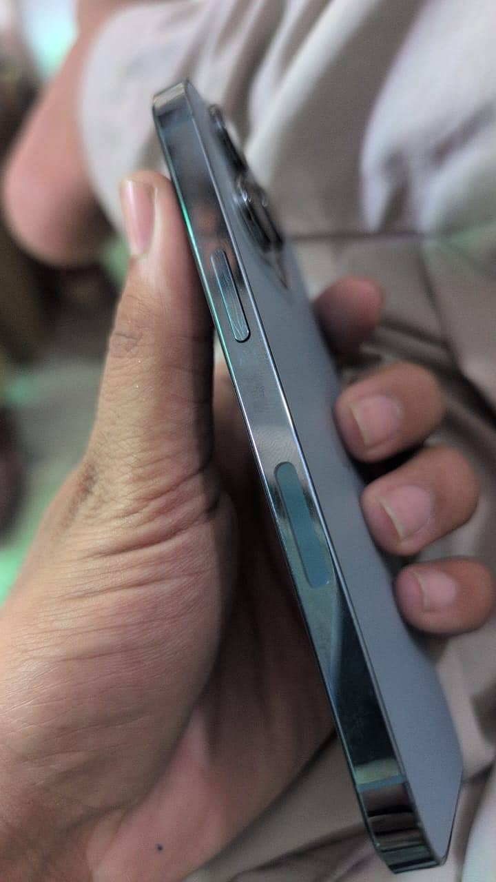 iphone 13 pro 1