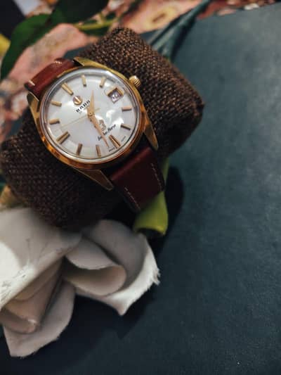 vintage beauty, Rado golden horse