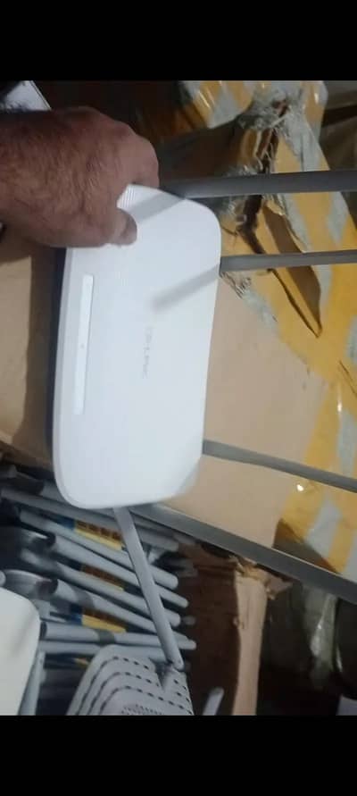 TP-LIINK 300 Mbps Wireless N Router