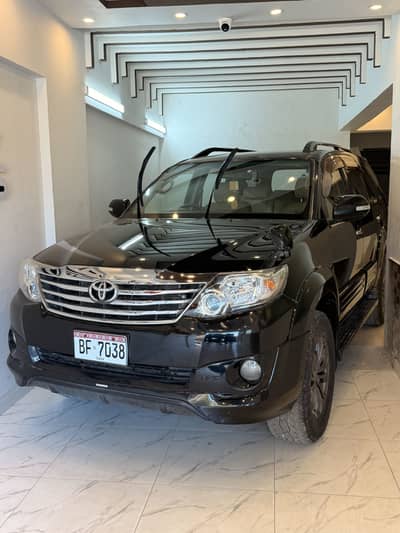Toyota Fortuner 2016 TRD 25th Anniversary