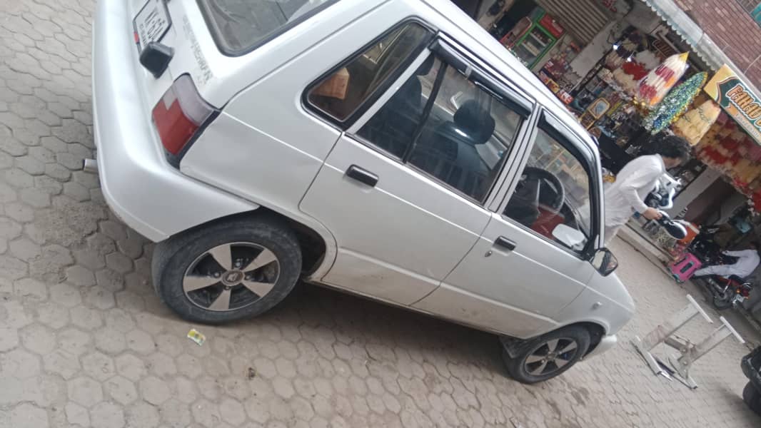 Mehran vx 2011 3