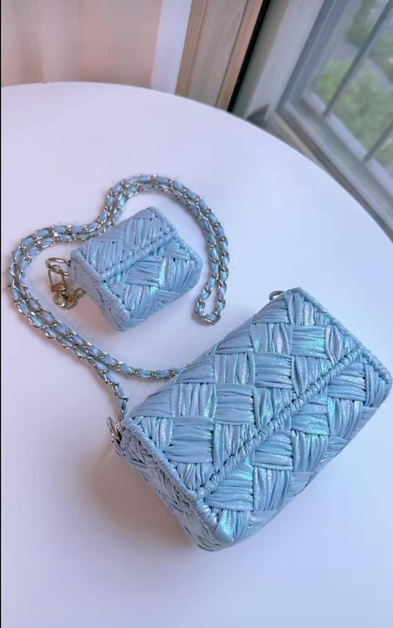 Handbags 10