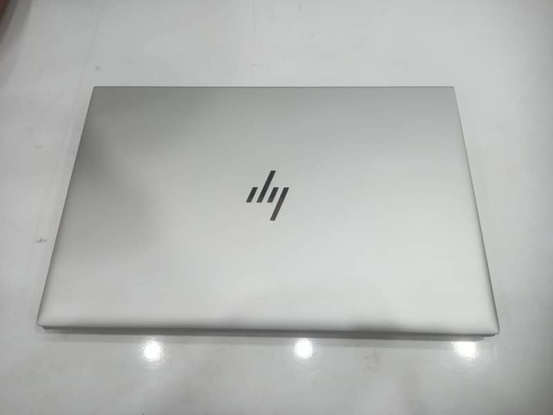 laptop 0