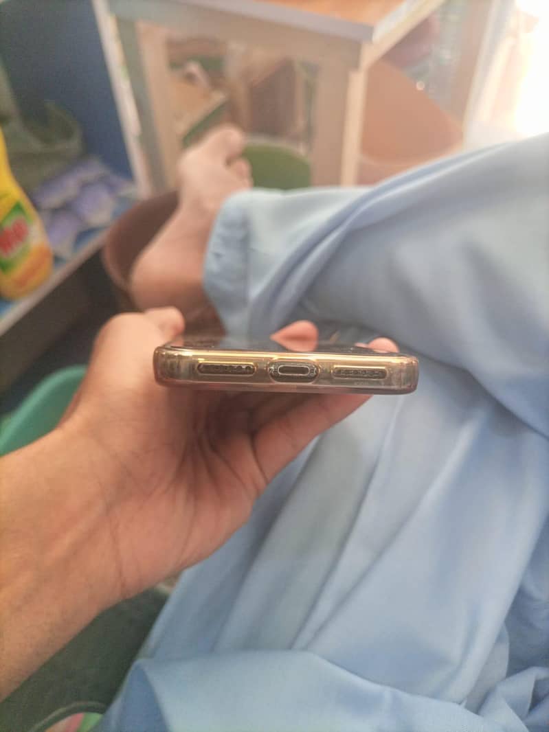 iPhone X 9