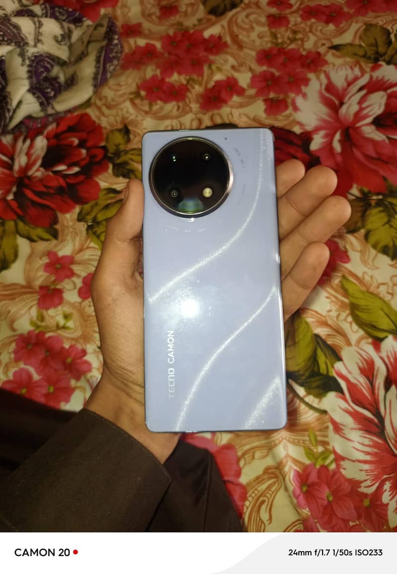 Tecno 5