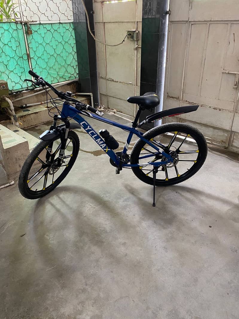 Blue Cycle 14