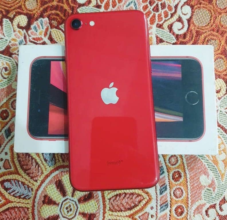 iPHONE SE2020 2