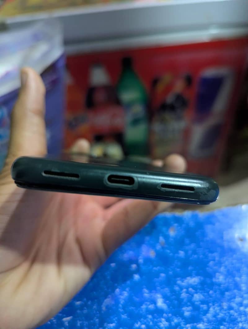Google Pixel 5A 1