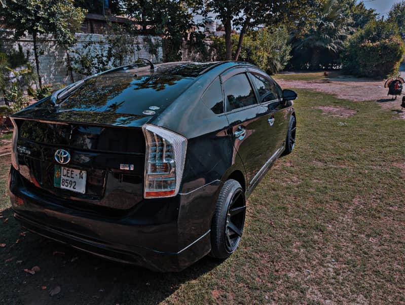 Prius 2011 , 2014 8