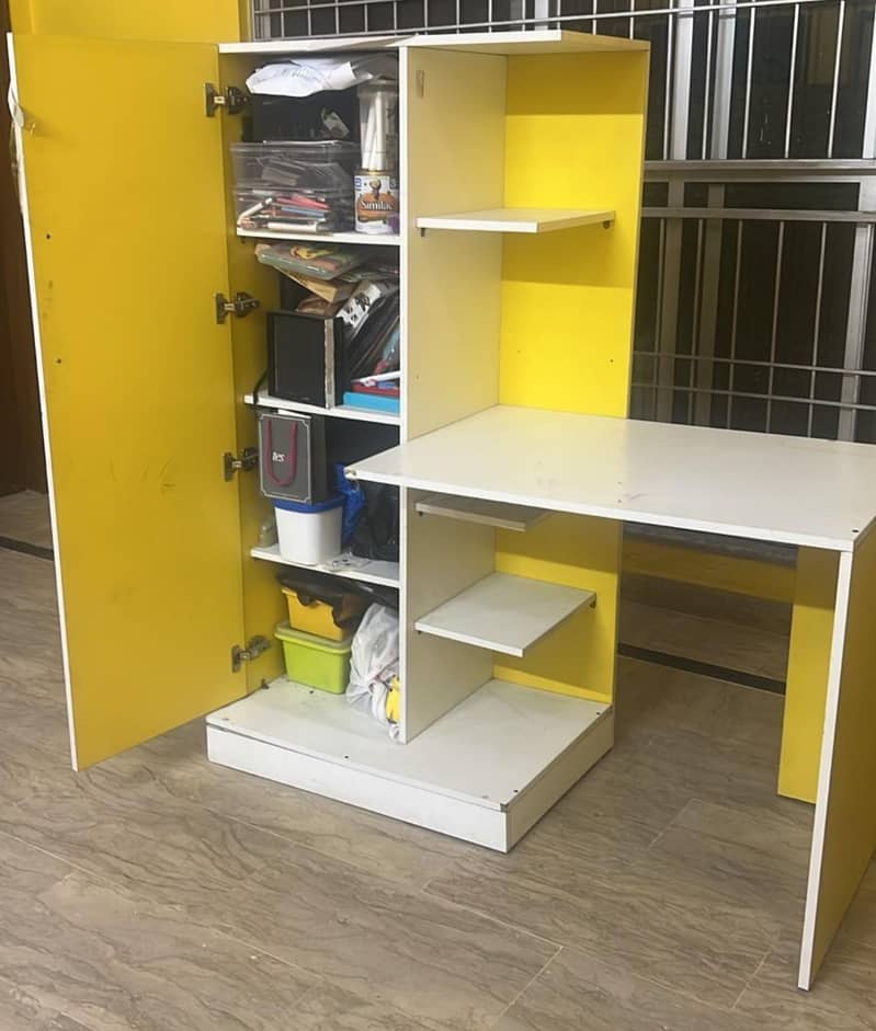 study table for kids 0
