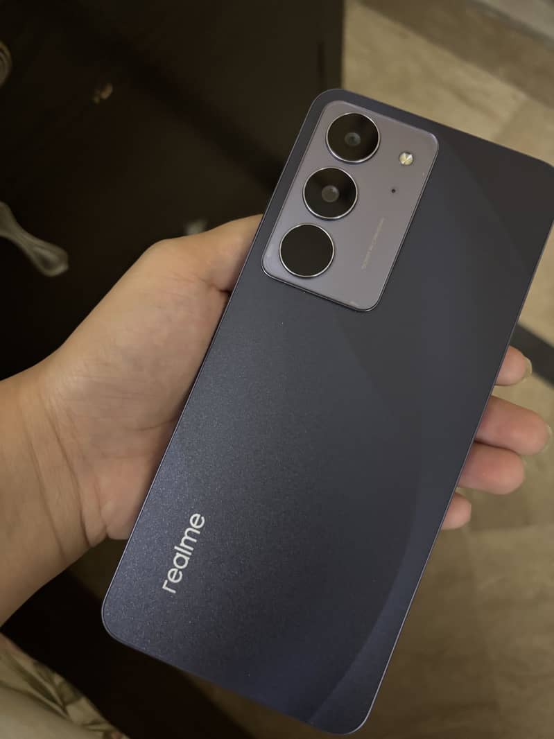 Realme 0