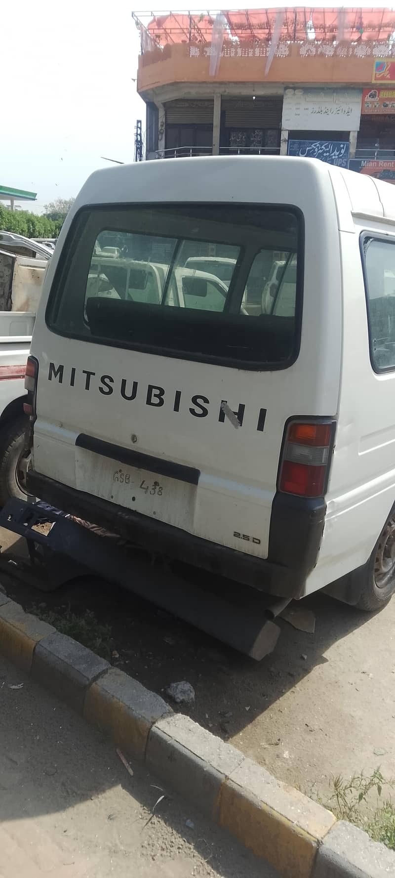 MIT SUBISHI 3