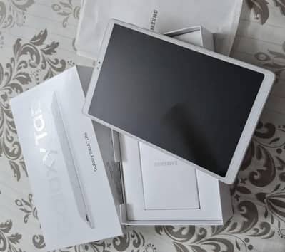 Galaxy TAB Samsung - A7 Lite a7 lite with box cover manual