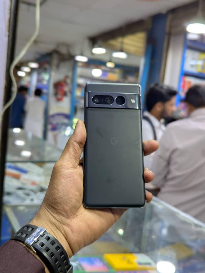 GOOGLE PIXEL 7 PRO 0