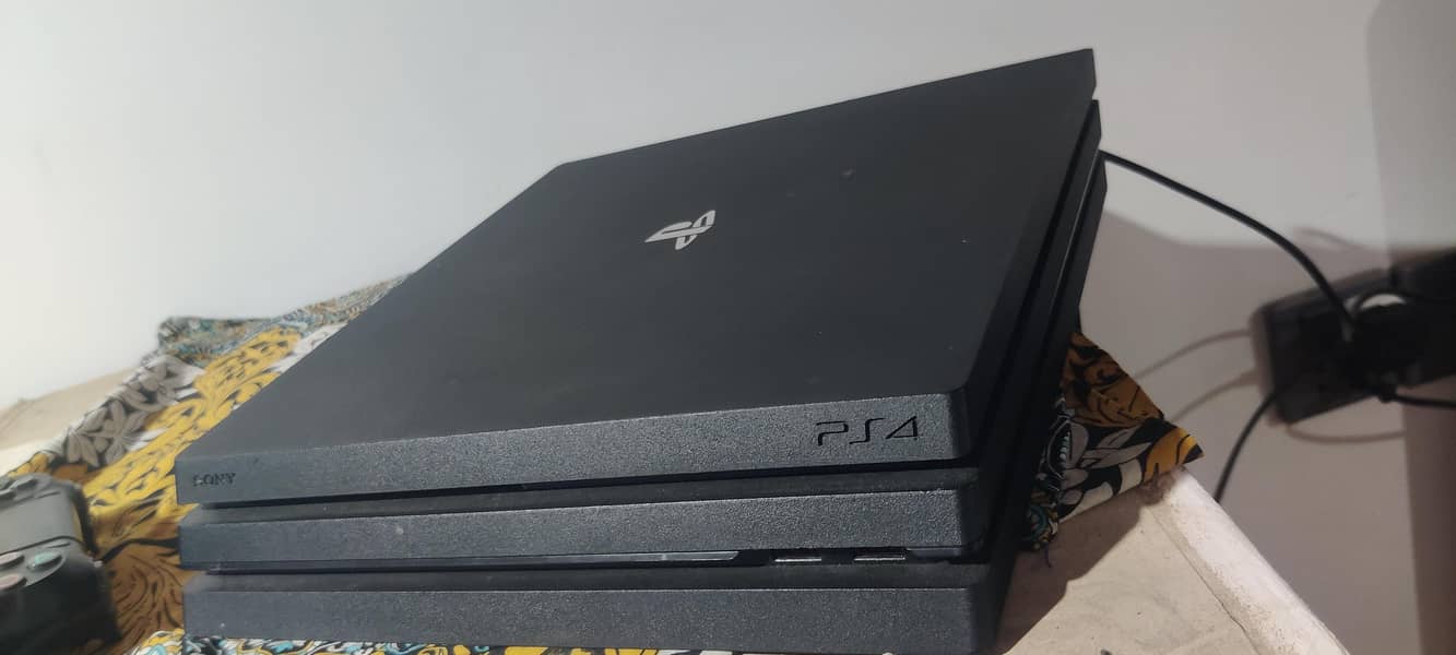 ps4 pro 1tb 1