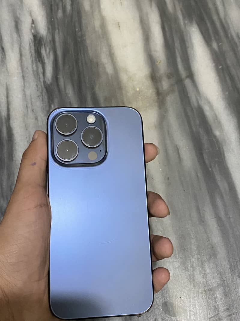 Iphone 15 pro 1