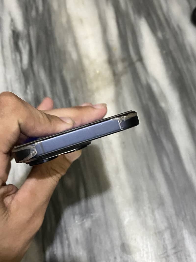Iphone 15 pro 3