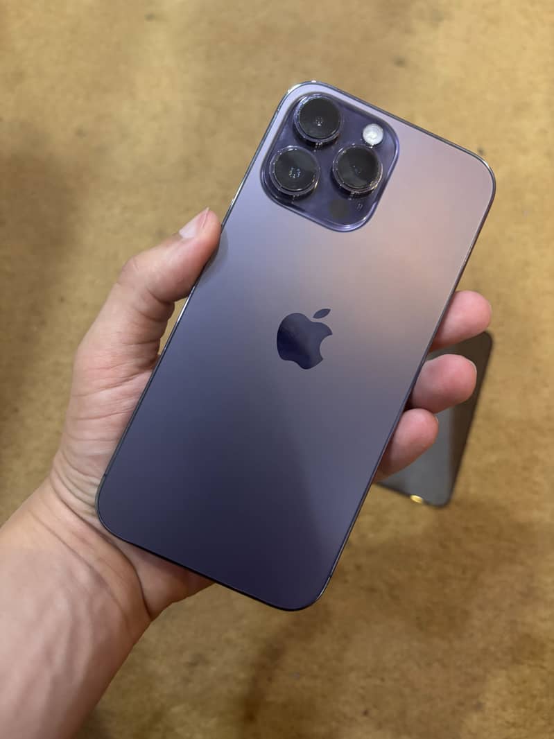 Iphone 14 pro max (lock) 0