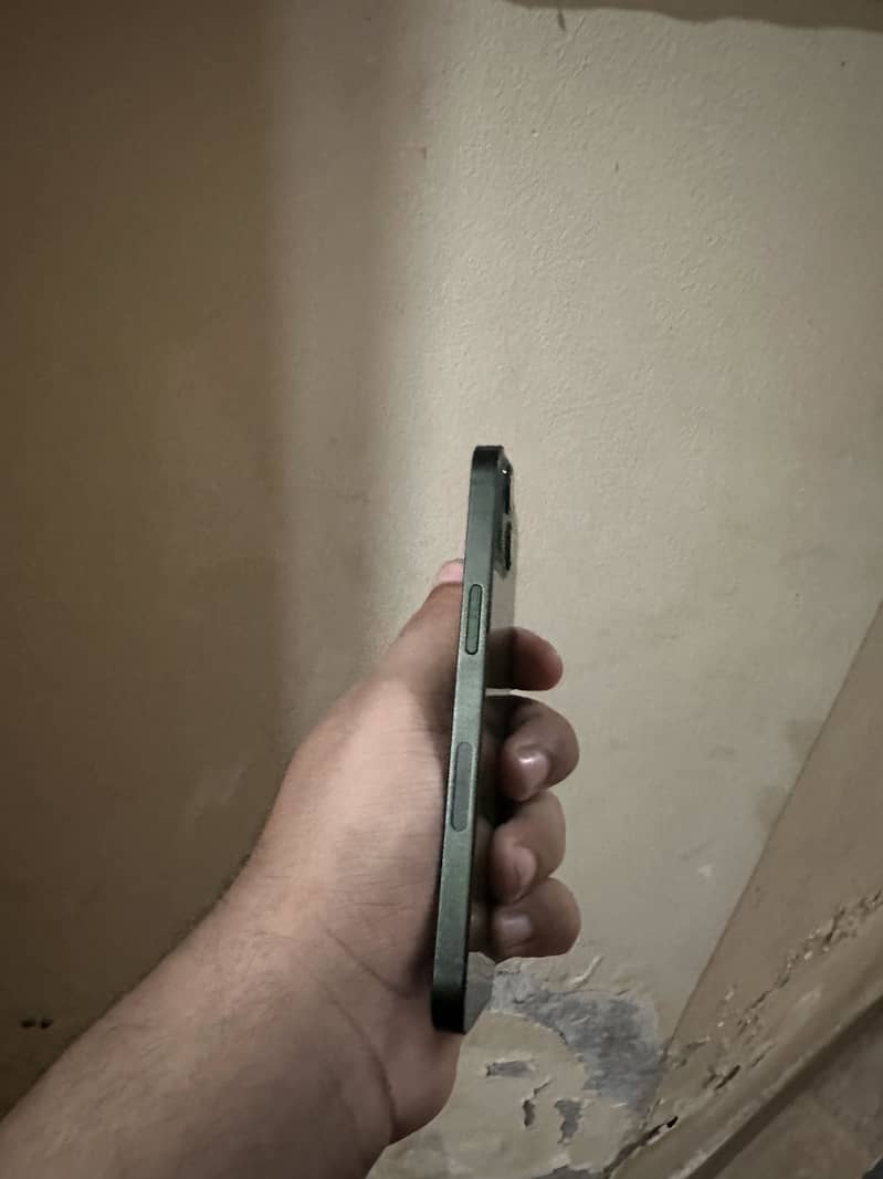Iphone 13 2