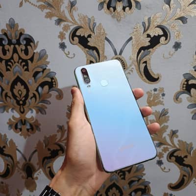 Vivo y17 pta approved  10/9 condition  8/256