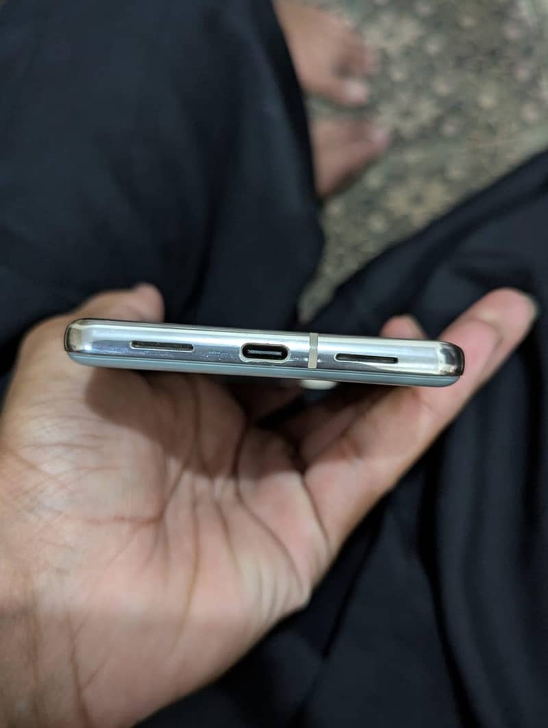GOGGLE PIXEL 7 PRO 3