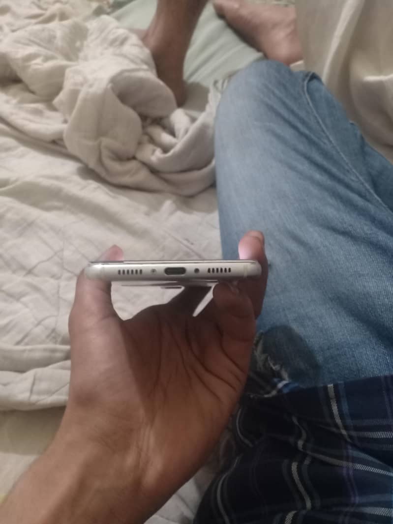 Huawei nova plus 1