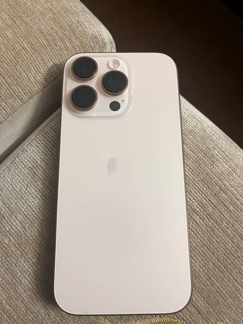 Iphone 16 pro 0