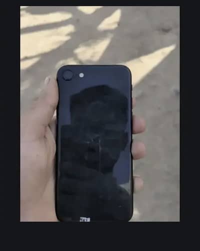 iPhone SE all okay set hn 10/8