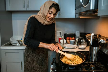 Female Cook Required