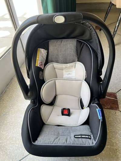 Graco Car Seat | Baby Car Seat | Carry Cot for Sale