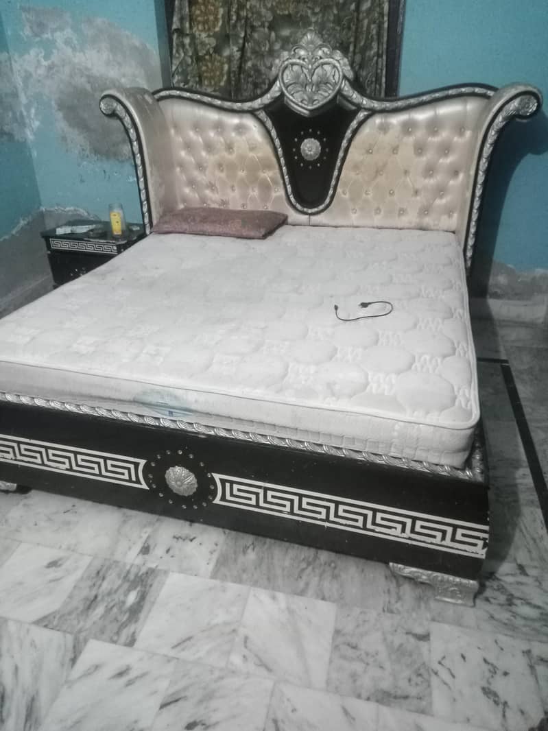 bed used 9/10 1
